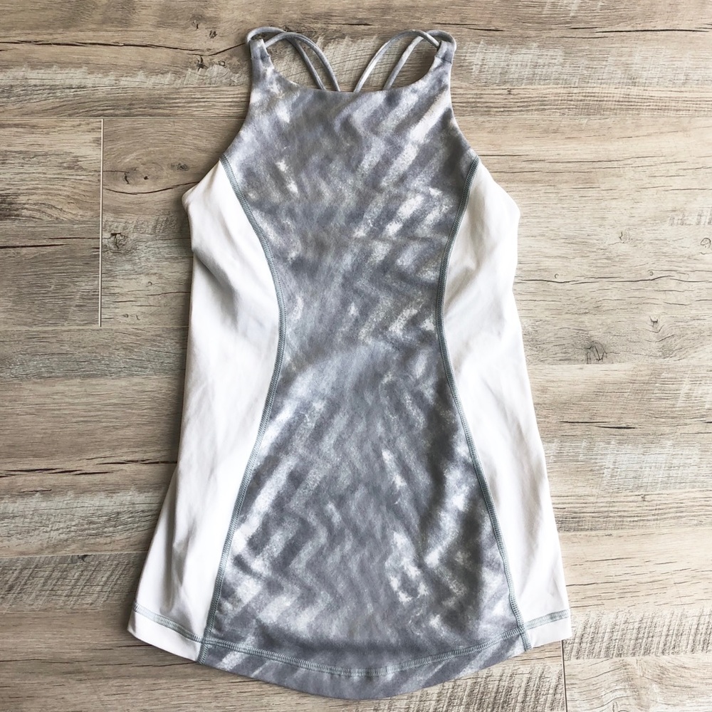 Lululemon Strappy Back Tank Top With Built In Bra